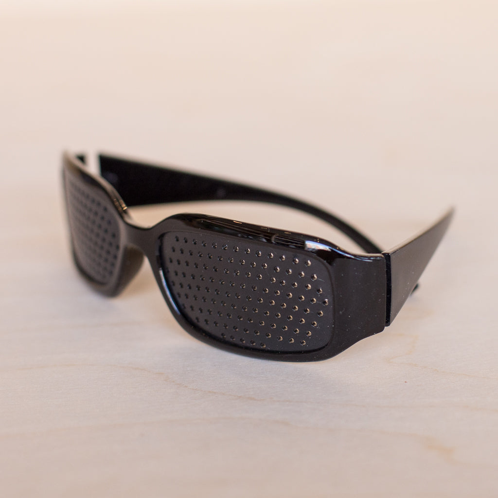 Buy pinhole glasses canada online